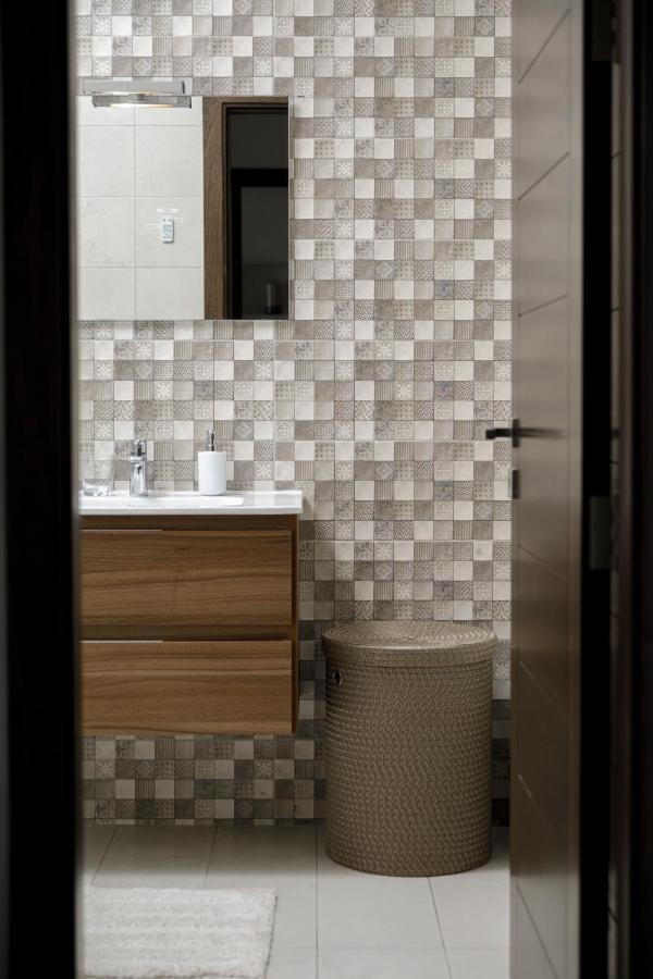 Hilltop Apartments - Stylish Comfort Living Close To The Sea, Bugibba เซนต์พอลส์เบย์ ภายนอก รูปภาพ