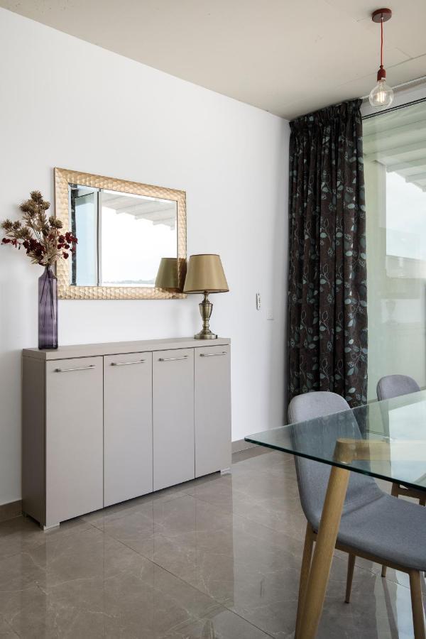 Hilltop Apartments - Stylish Comfort Living Close To The Sea, Bugibba เซนต์พอลส์เบย์ ภายนอก รูปภาพ