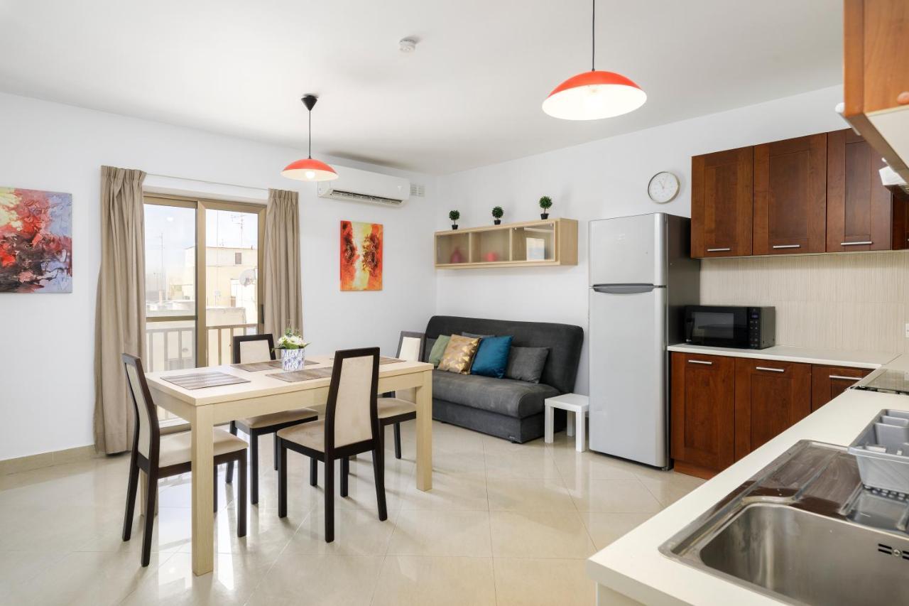 Hilltop Apartments - Stylish Comfort Living Close To The Sea, Bugibba เซนต์พอลส์เบย์ ภายนอก รูปภาพ